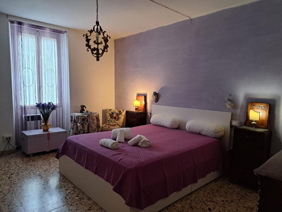 Casa Luci D'Alba Hotel Monzambano Luaran gambar